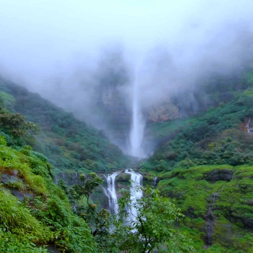 नानेमाची धबधबा nanemachi waterfall