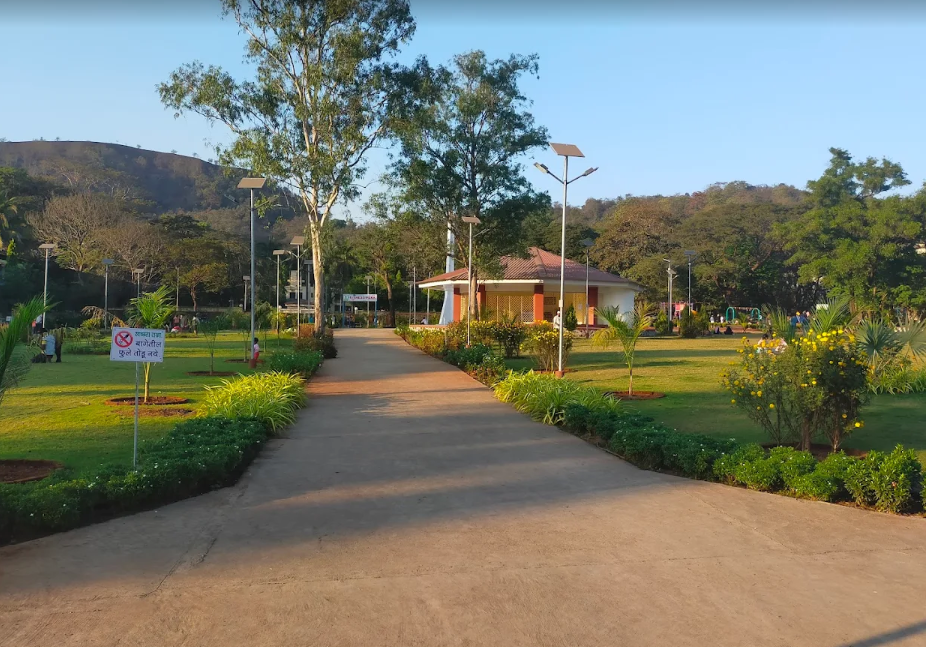 नांगलवाडी उद्यान, महाड